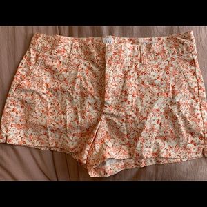 Women’s pattern shorts